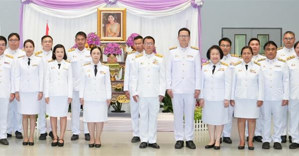 คณะศิลปศาสตร์ร่วมพิธีลงนามถวายพระพรชัยมงคล เนื่องในโอกาส วันเฉลิมพระชนมพรรษา สมเด็จพระนางเจ้าสุทิดา พัชรสุธาพิมลลักษณ พระบรมราชินี